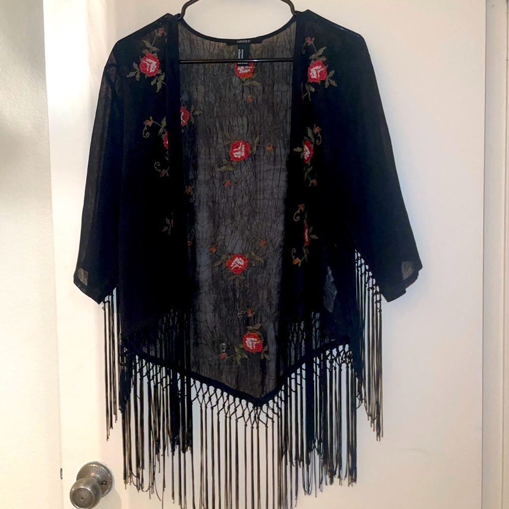 Red Flower fringe Forever 21 Black Kimono Size M